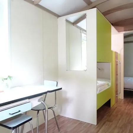 La Roulotte A 10Min De Disneyland Paris - Cabane & Cabanon Chalifert Exterior photo