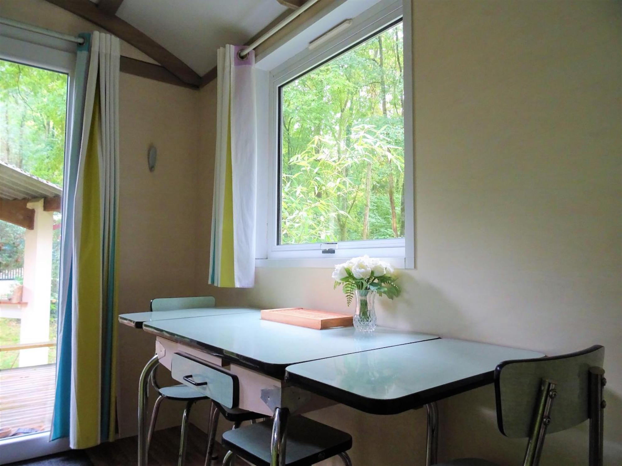 La Roulotte A 10min De Disneyland Paris - & Cabanon